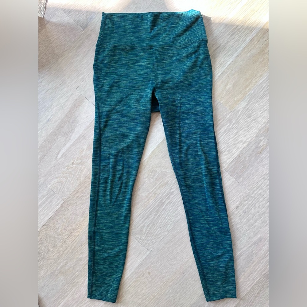Outdoor Voices Freeform 7/8 leggings in conifer green